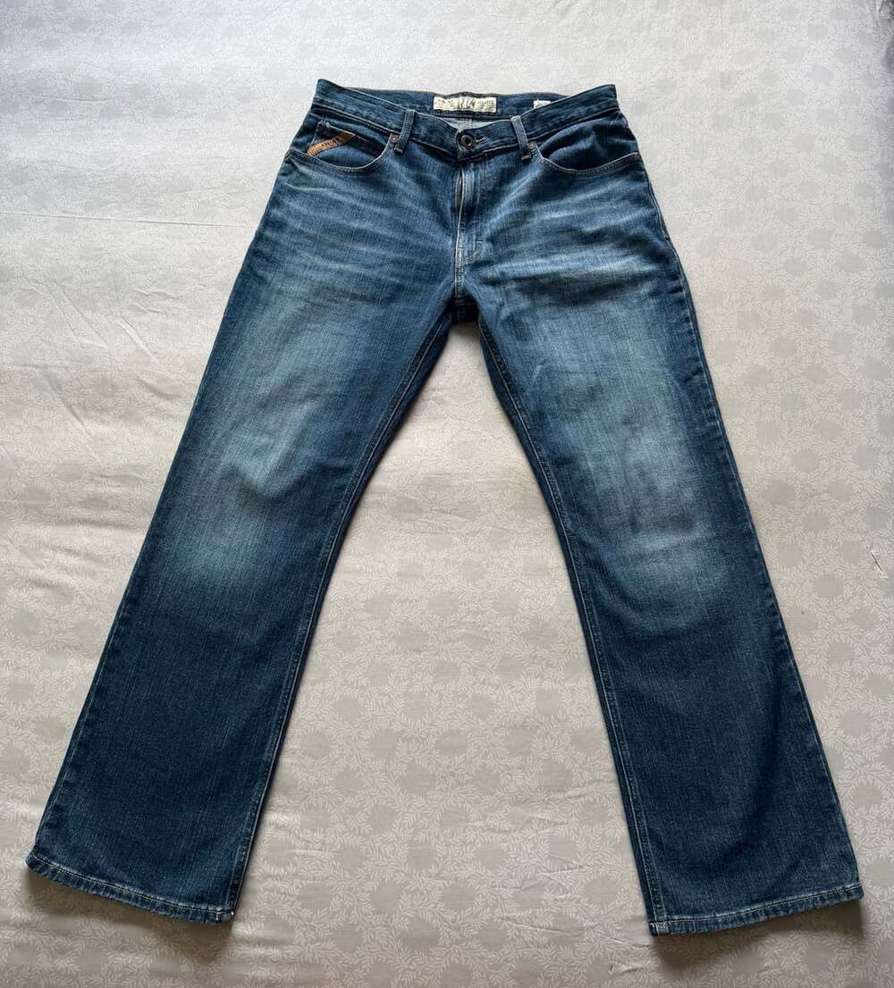 Ariat M4 Relaxed Boot Cut Jeans Size 34/32 Blue Wash Denim